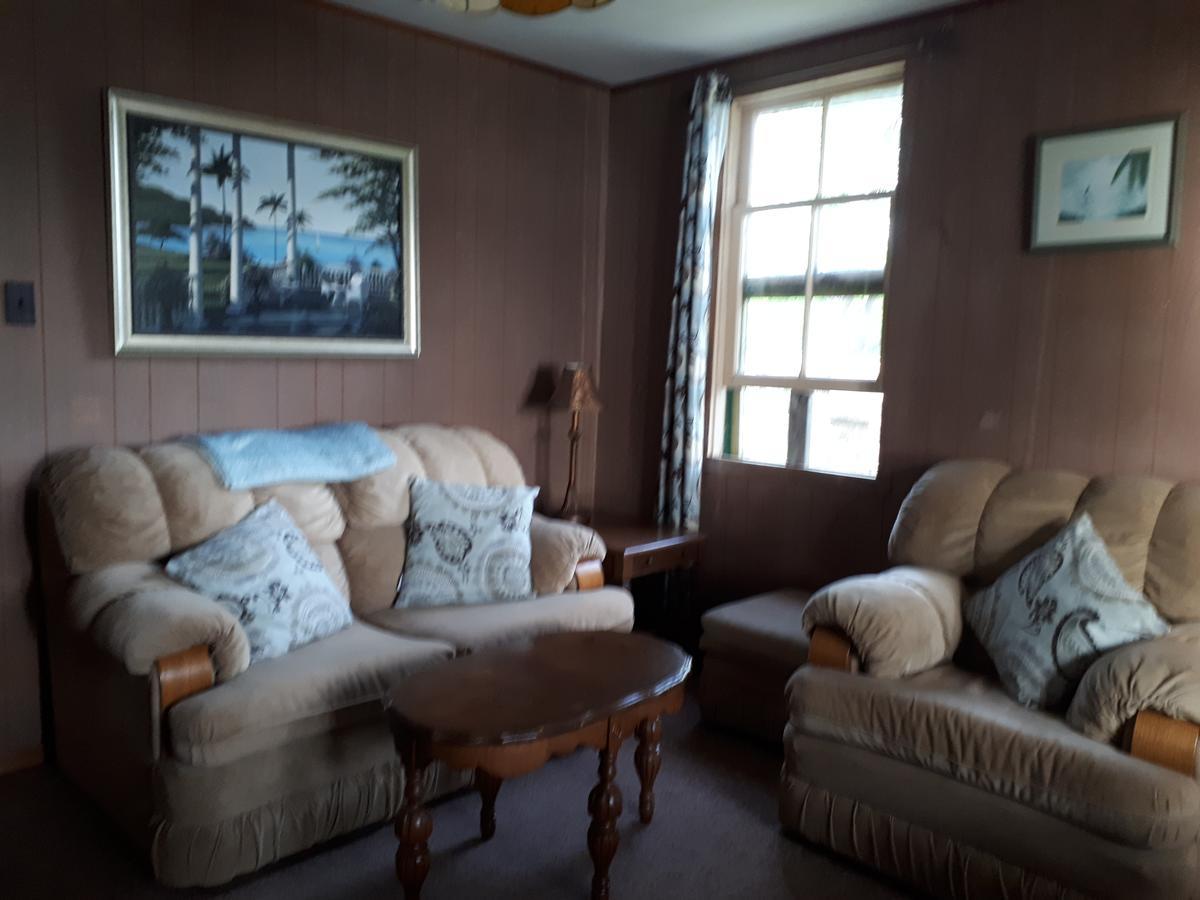 Chalkley'S Sandy Bay Cottage Resort Nipissing Beach Екстериор снимка