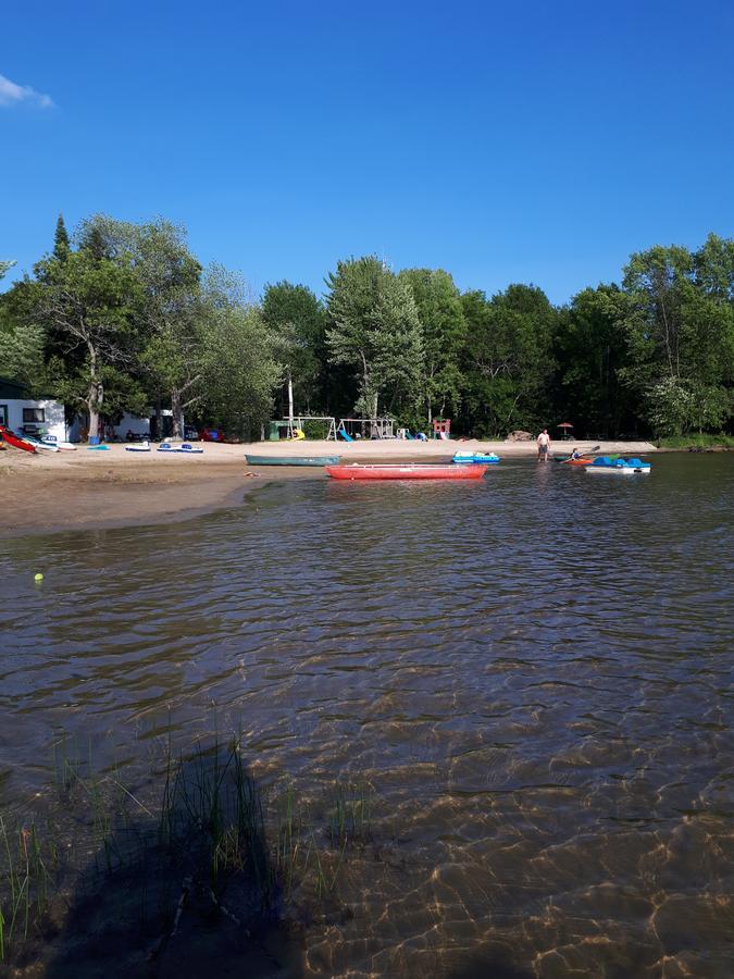 Chalkley'S Sandy Bay Cottage Resort Nipissing Beach Екстериор снимка